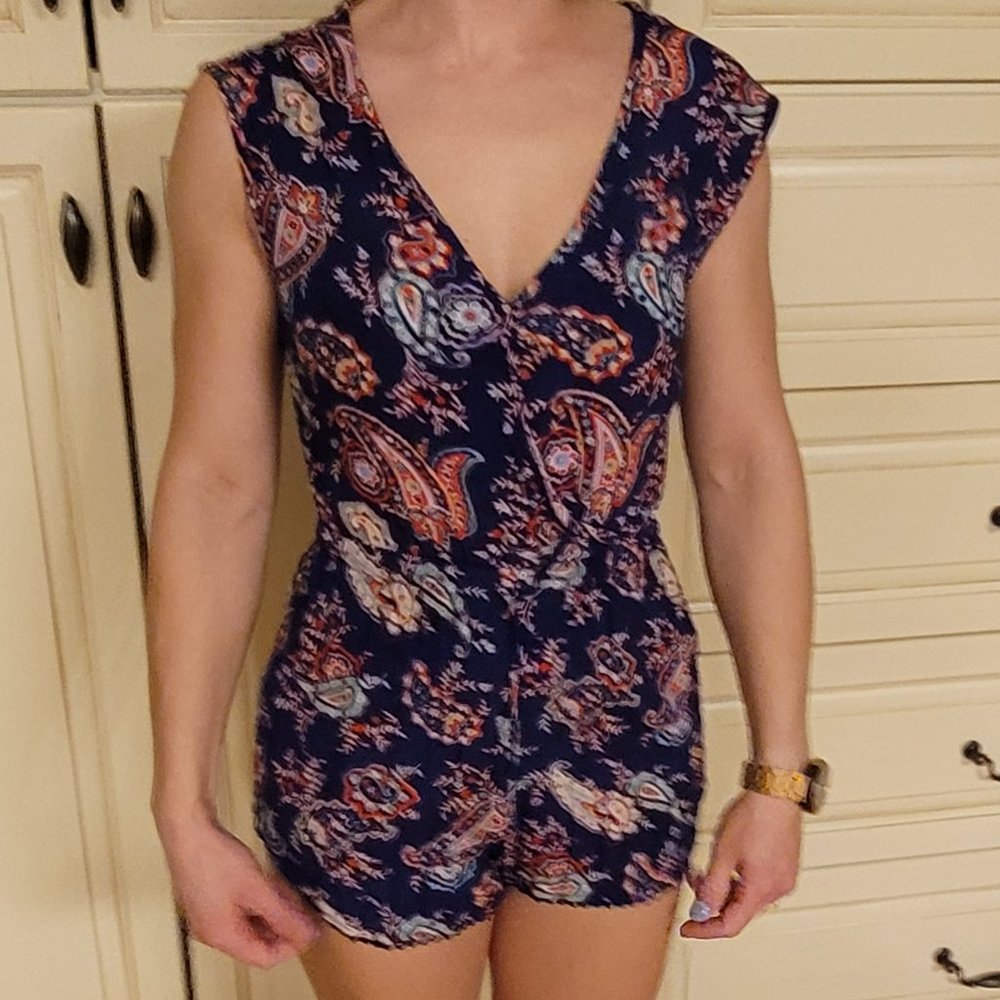 Rhythm Floral Pattern Romper